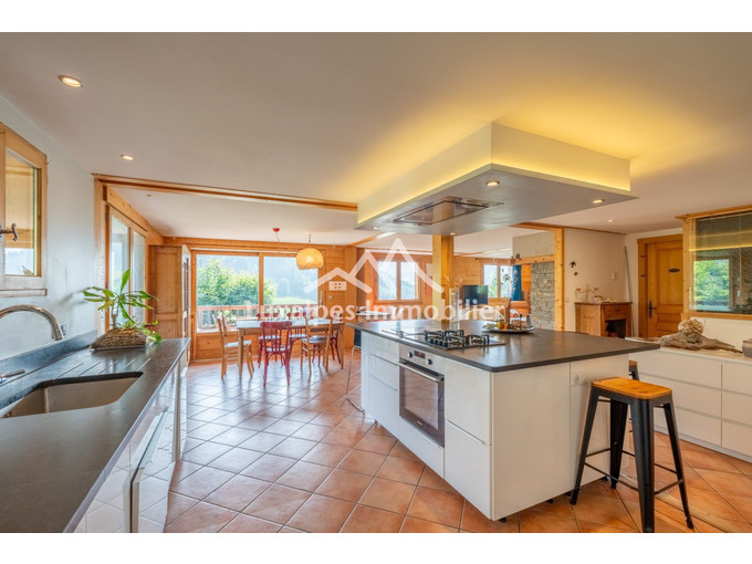 Nos maisons à la vente 11 pièces Immobilier au Grand-Bornand 234m2