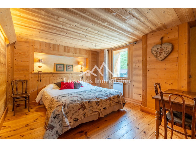 Nos maisons à la vente 12 pièces Immobilier à Entremont 532m2