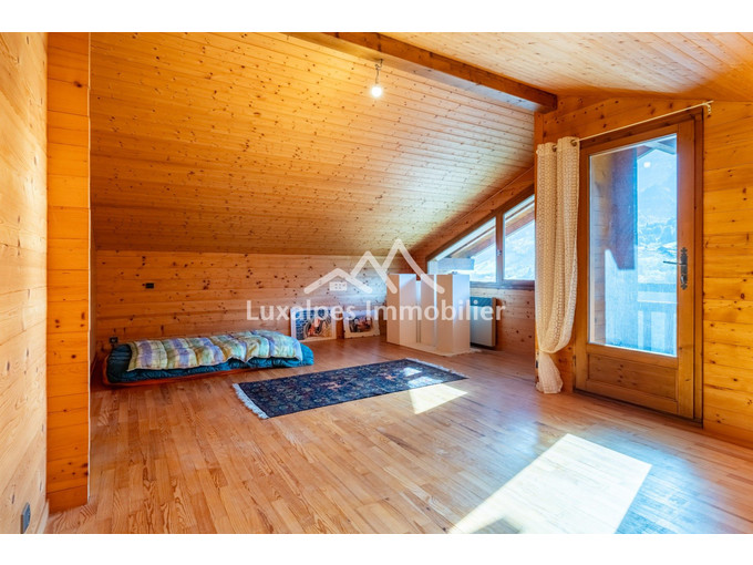 Nos maisons à la vente 5 pièces Immobilier aux Clefs 158m2