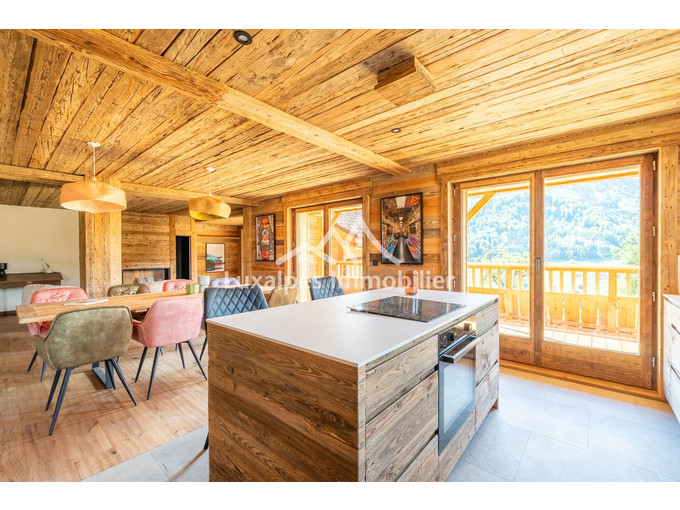 Nos maisons à la vente 8 pièces Immobilier à Manigod 220m2