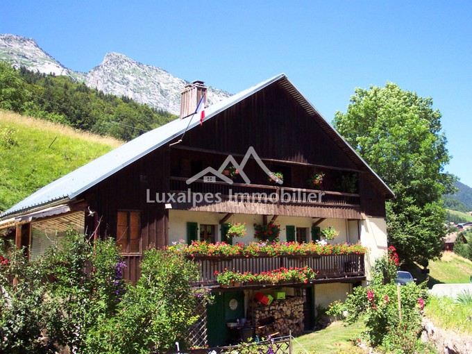 Nos maisons à la vente 6 pièces Immobilier aux Clefs 154m2