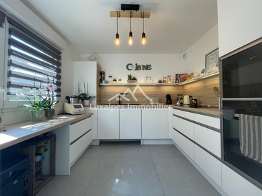 Magnifique T4 Duplex avec jardin dans un petit havre de paix aux Clefs