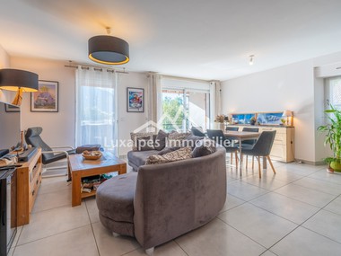 Superbe T4 avec garage, au calme et proche du centre de Thônes