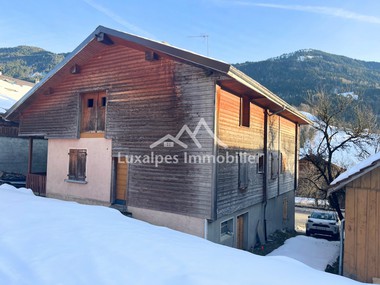 Maison à fort potentiel sur la route des Aravis