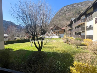 Studio avec coin nuit proche des commodités de Thônes