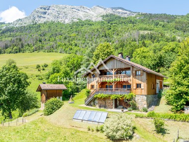 Propriété de caractère – un lieu d’exception à 10 min de La Clusaz