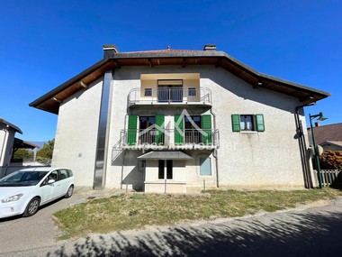 Feigères – Maison mitoyenne de 338 m² au fort potentiel