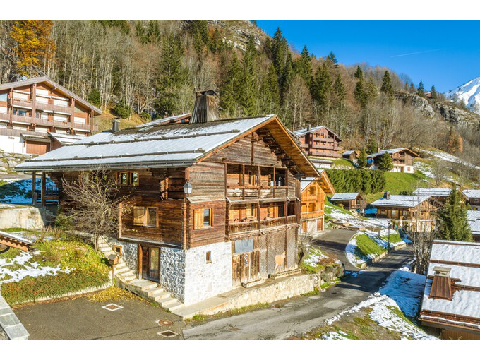 Nos maisons à la vente 12 pièces Immobilier au Grand-Bornand 350m2