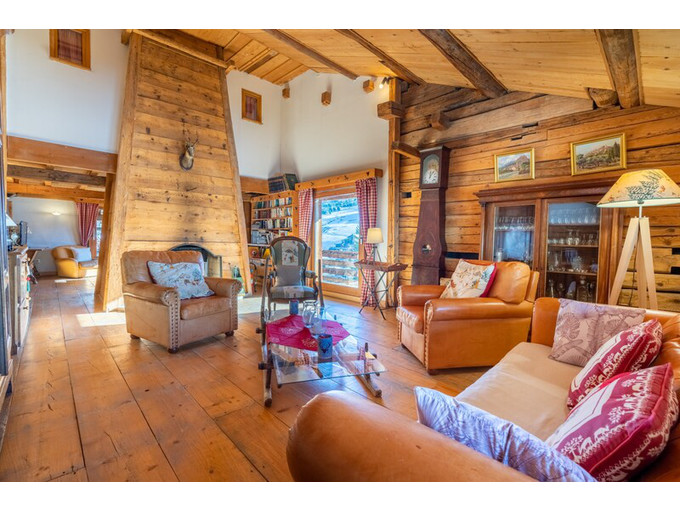 Nos maisons à la vente 12 pièces Immobilier au Grand-Bornand 350m2