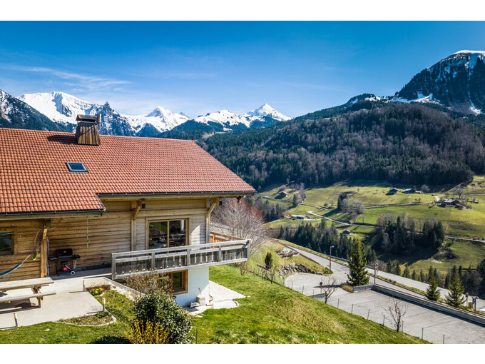 Nos maisons à la vente 8 pièces Immobilier à Manigod 232m2