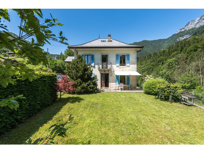 Nos maisons à la vente 8 pièces Immobilier au Petit-Bornand-Les-Glières 135m2