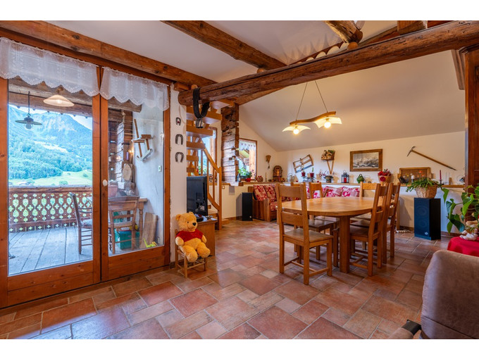 Nos appartements à la vente 5 pièces Immobilier à Manigod 104m2