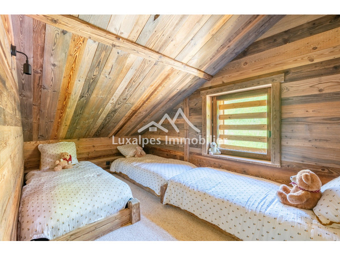 Nos maisons à la vente 8 pièces Immobilier à Manigod 220m2