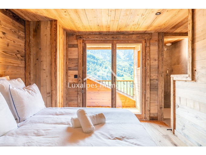 Nos maisons à la vente 8 pièces Immobilier à Manigod 220m2