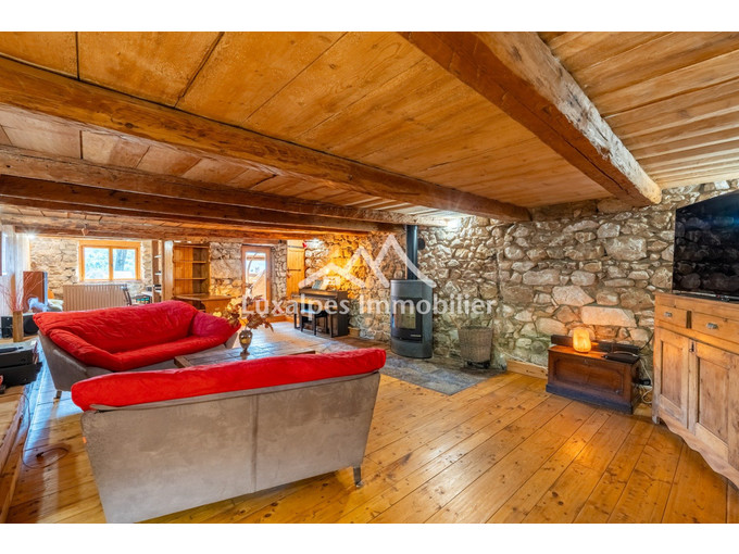 Nos maisons à la vente 7 pièces Immobilier à Glières-Val-de-Borne 220m2