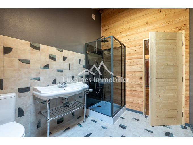 Nos maisons à la vente 7 pièces Immobilier à Glières-Val-de-Borne 220m2